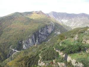 Xtrallusion photo gallery of Italy. Photos, pictures, images and photographs of the Italian Rivieras, the Italian Lakes, the Italian Alps, the Cinque Terre, the Amalfi coast and some of the most beautiful corners of Italy. Plus photos of Italian cities such as Pisa, Milan, Genoa and Rome.